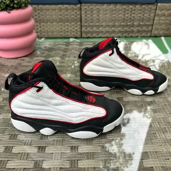 Jordan Jumpman Pro White/Black-Varsity Red – Youth Size 2Y - Picture 3 of 6